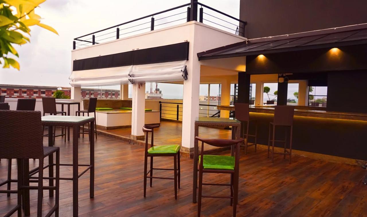 Belmont Boutique Hotel - Free Airport Shuttle Service Negombo Exteriör bild