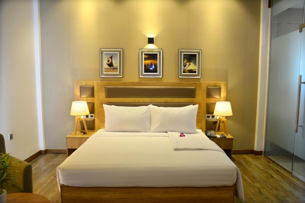 Belmont Boutique Hotel - Free Airport Shuttle Service Negombo Exteriör bild