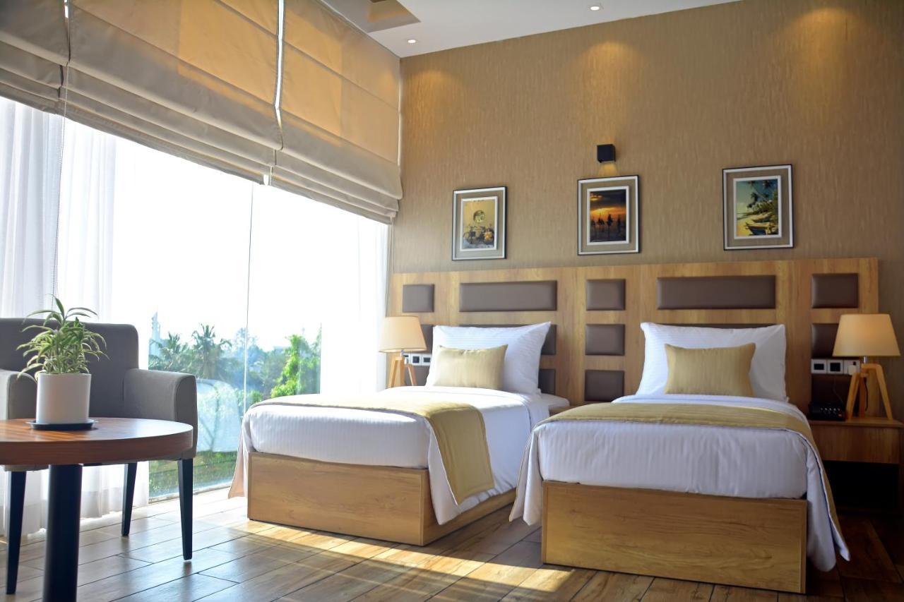 Belmont Boutique Hotel - Free Airport Shuttle Service Negombo Exteriör bild
